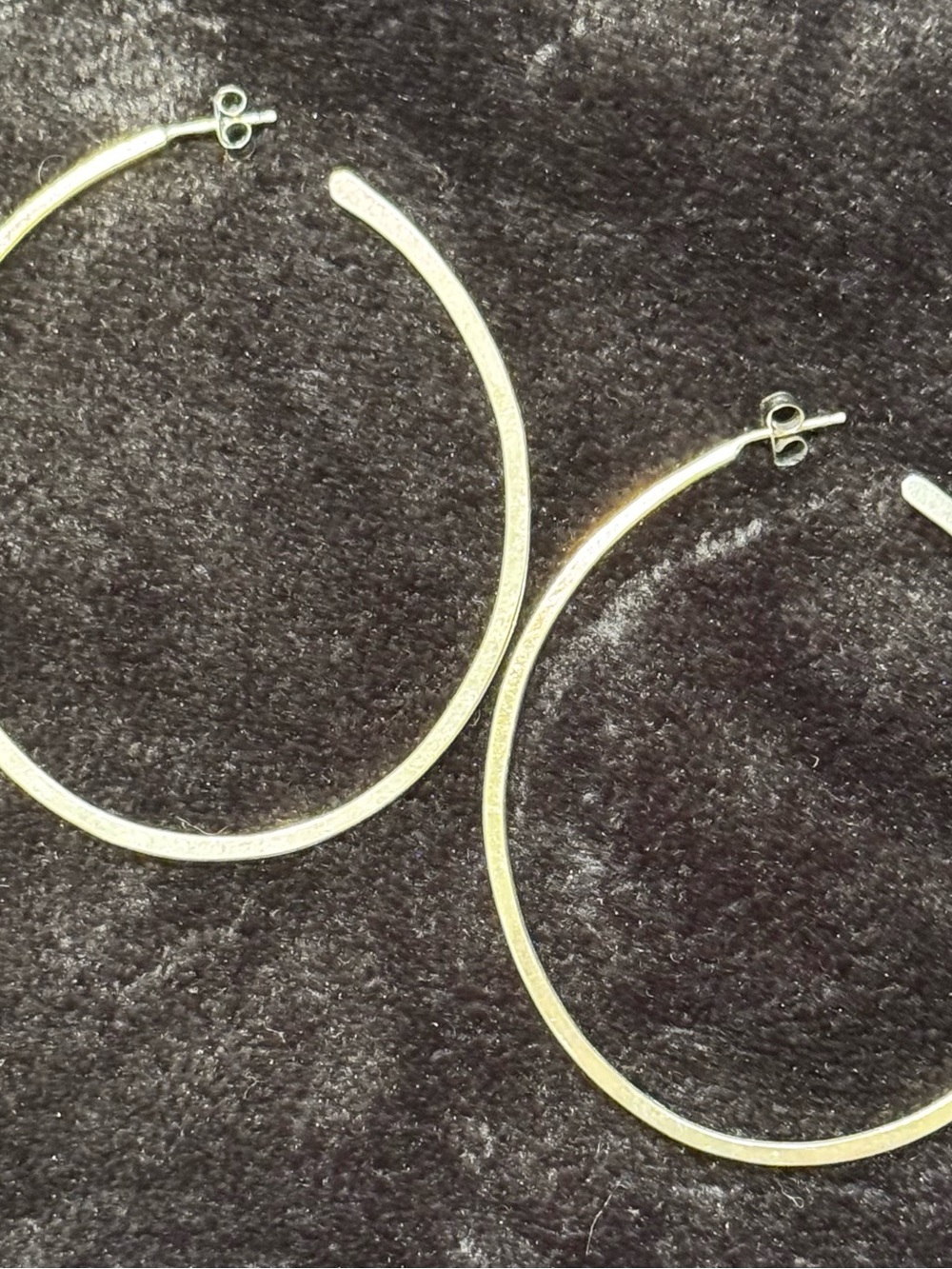 JILL PLATNER Handcrafted Sterling Silver Flat Hoop Earrings.